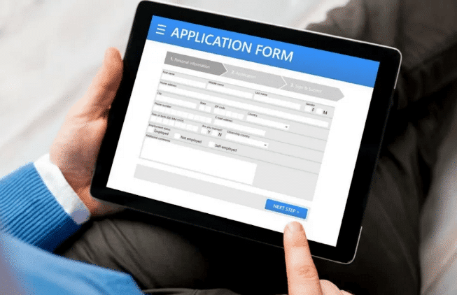 Bombay High Court Recruitment for 4629 Stenographer, Junior Clerk and others